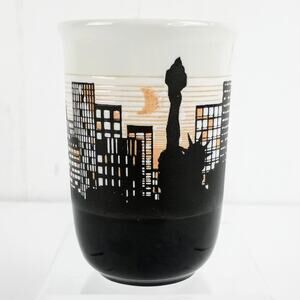 New York Skyline Ironstone Statue of Liberty Chrysler Building EIT England Mug